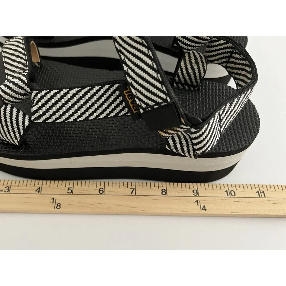 Teva Womens Flatform Sandals Size 9 Universal PlatformCandy Stripe Black White